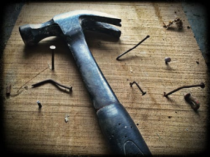 How to use a hammer